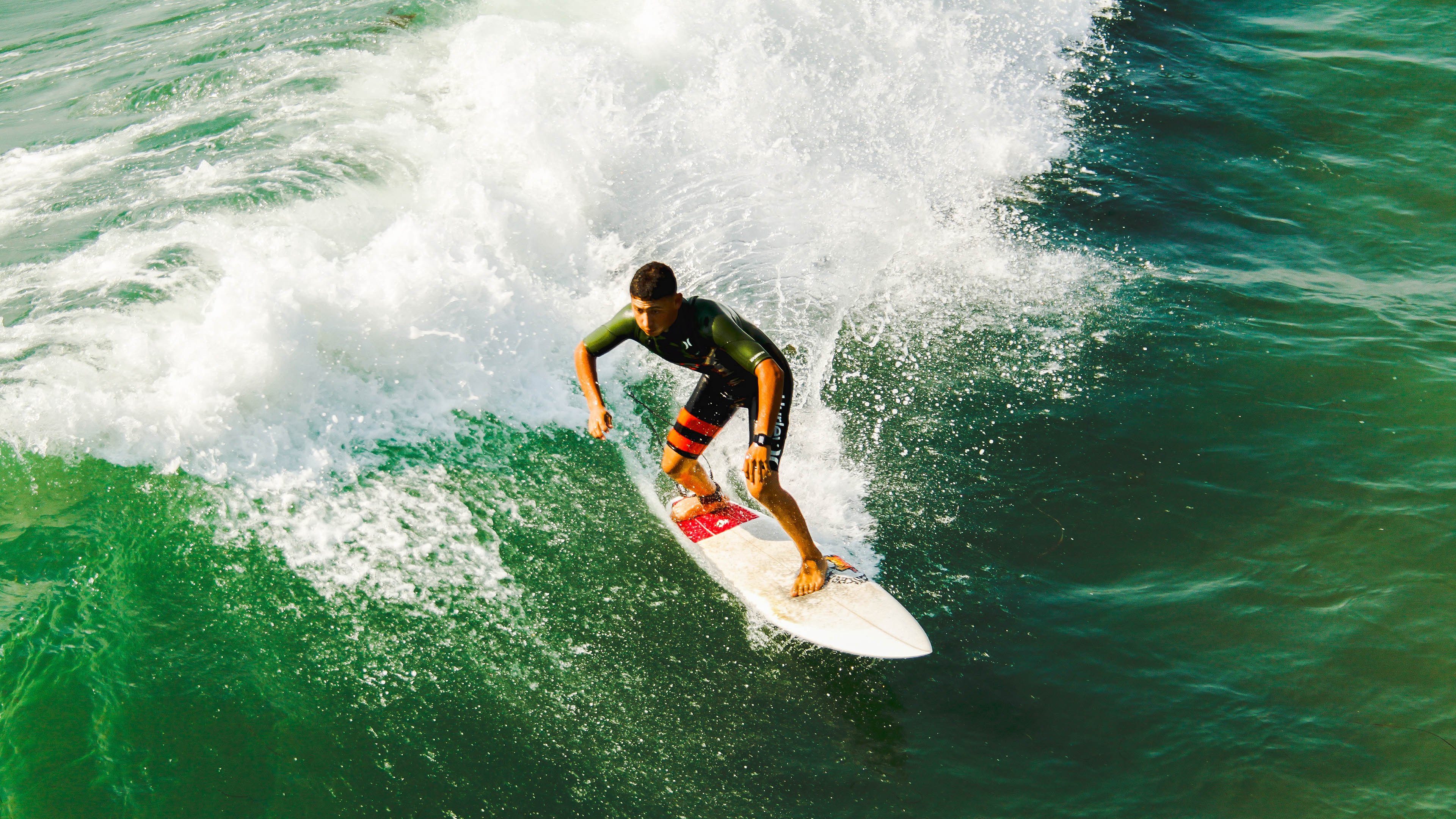 世界银发健身节 老年健身操方阵齐舞成最大亮点